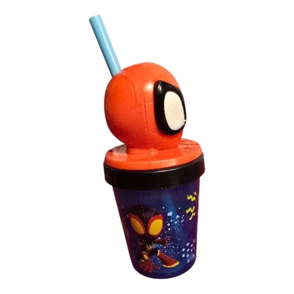 Spider-Man Sticker & Cup Set - Picture 6 of 15